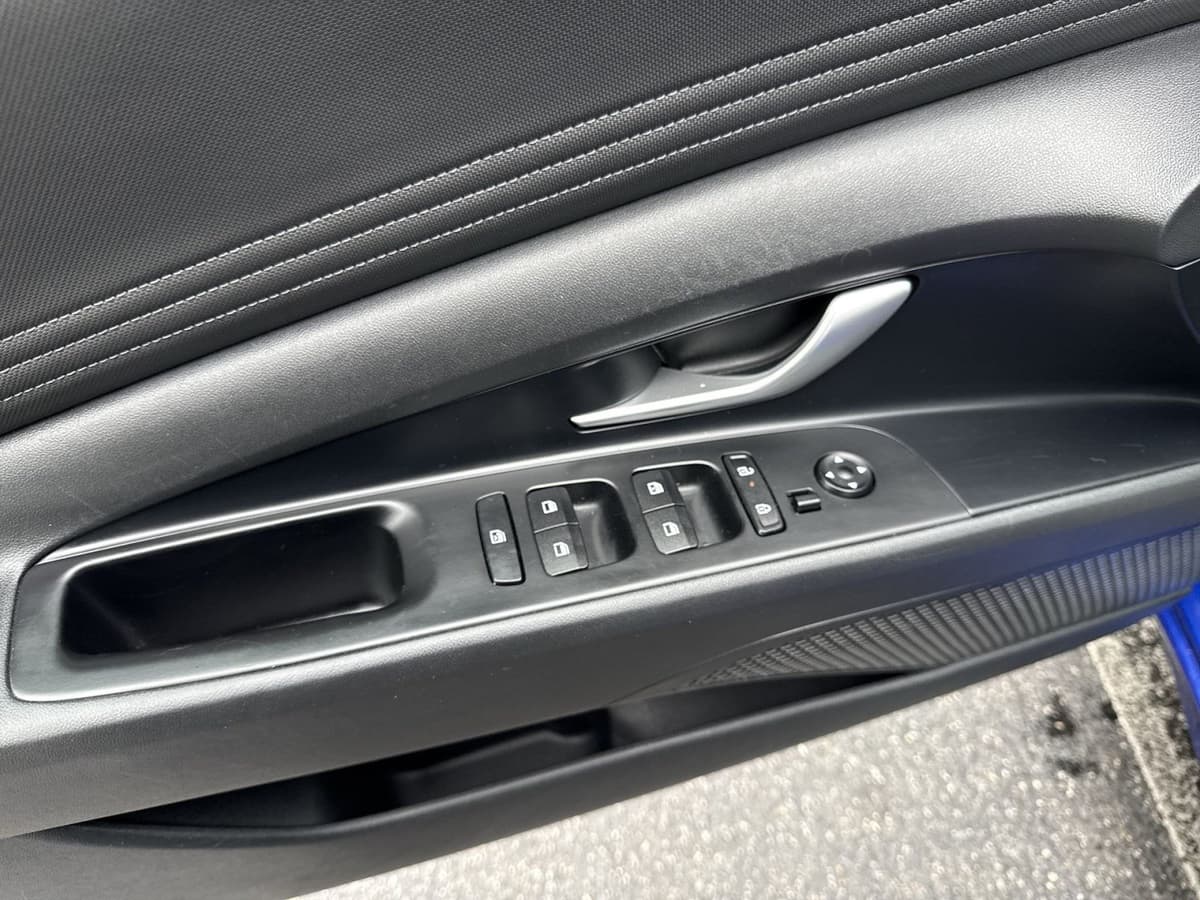 2025 Hyundai Elantra 9