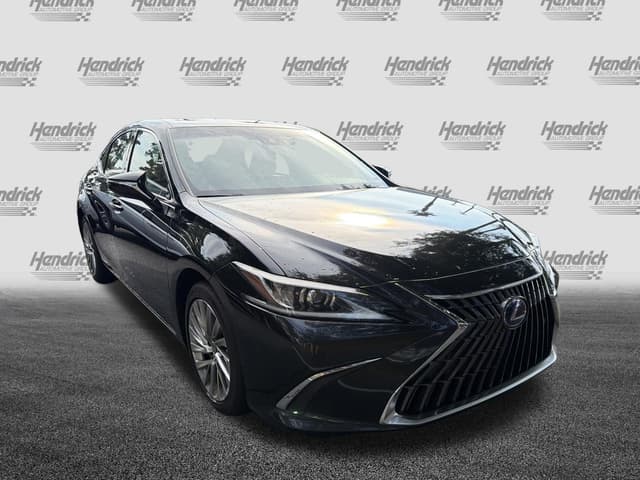 2022 Lexus ES Hybrid