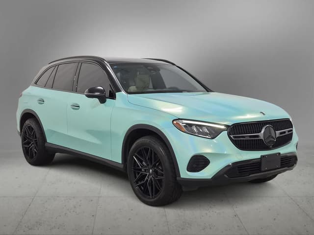 2025 Mercedes-Benz GLC