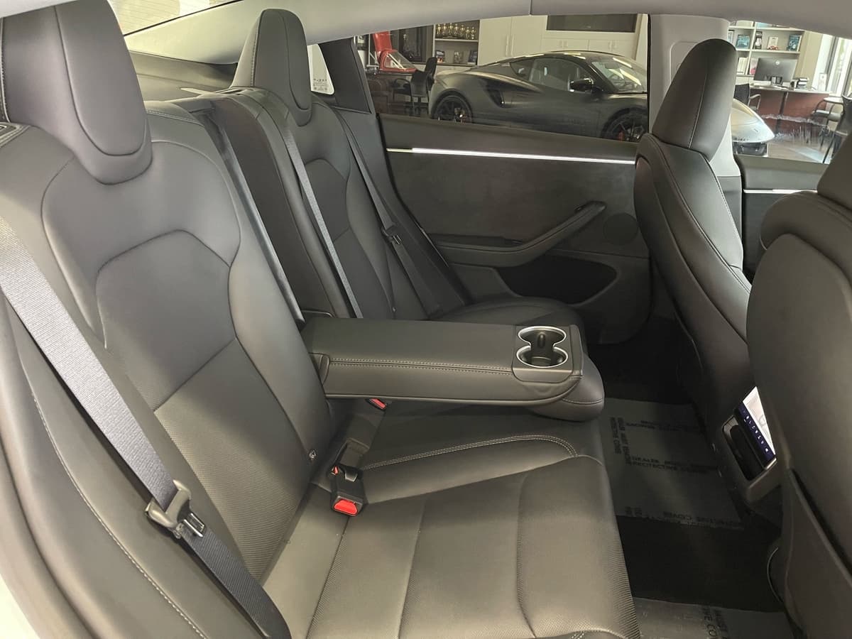 2025 Tesla Model 3 46