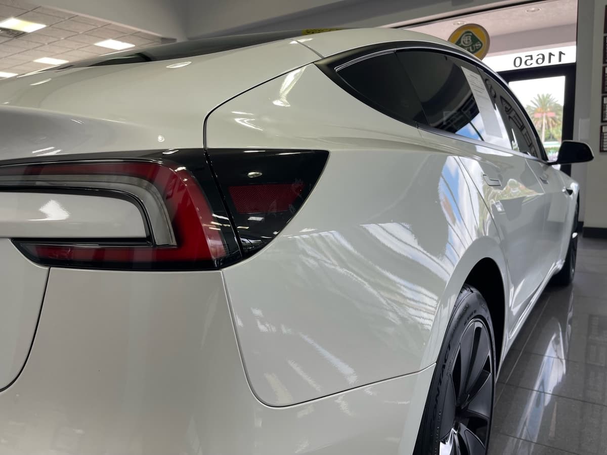 2025 Tesla Model 3 18