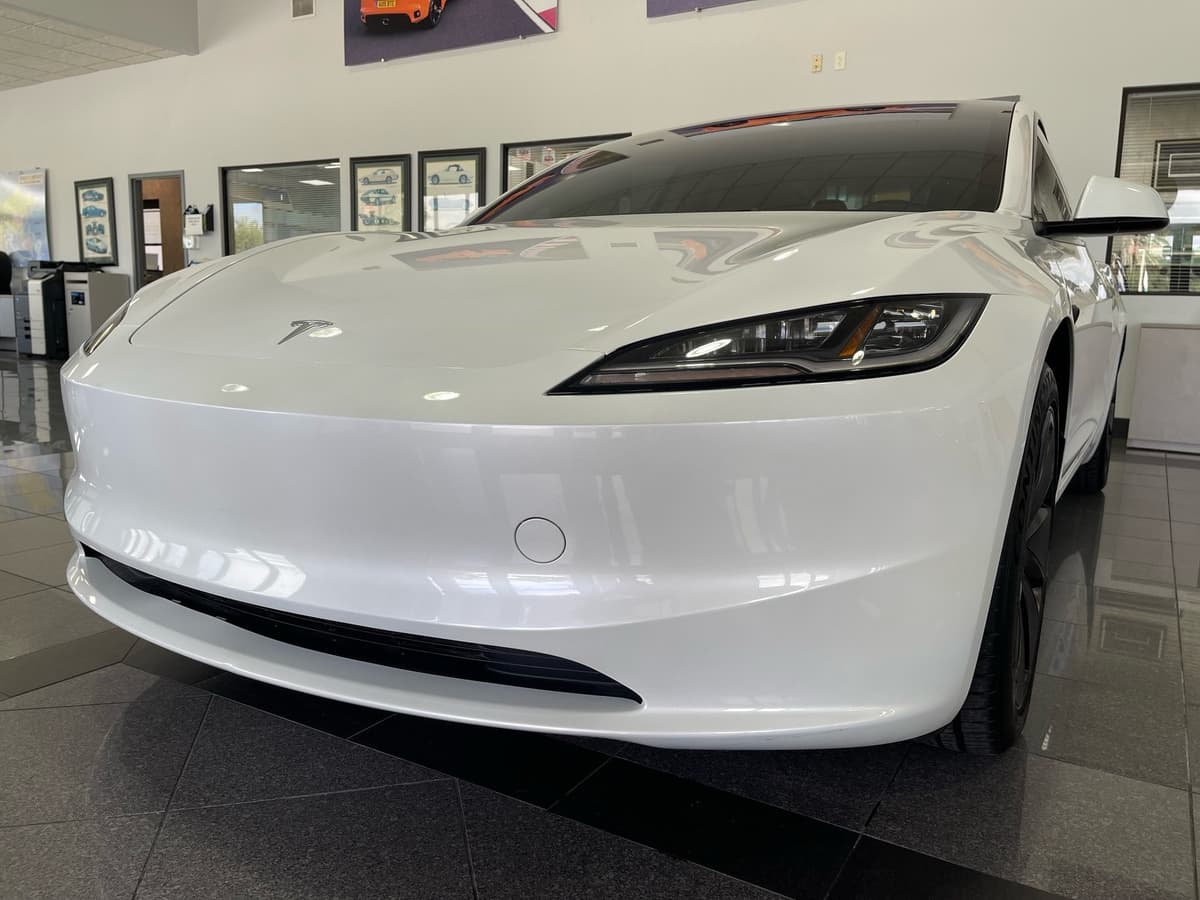 2025 Tesla Model 3 12