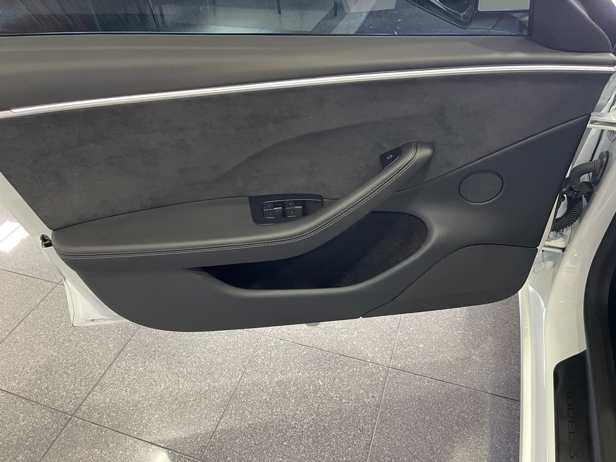 2025 Tesla Model 3 22