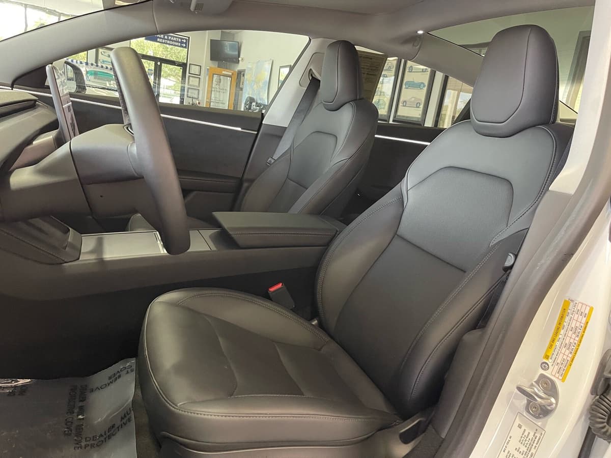 2025 Tesla Model 3 25