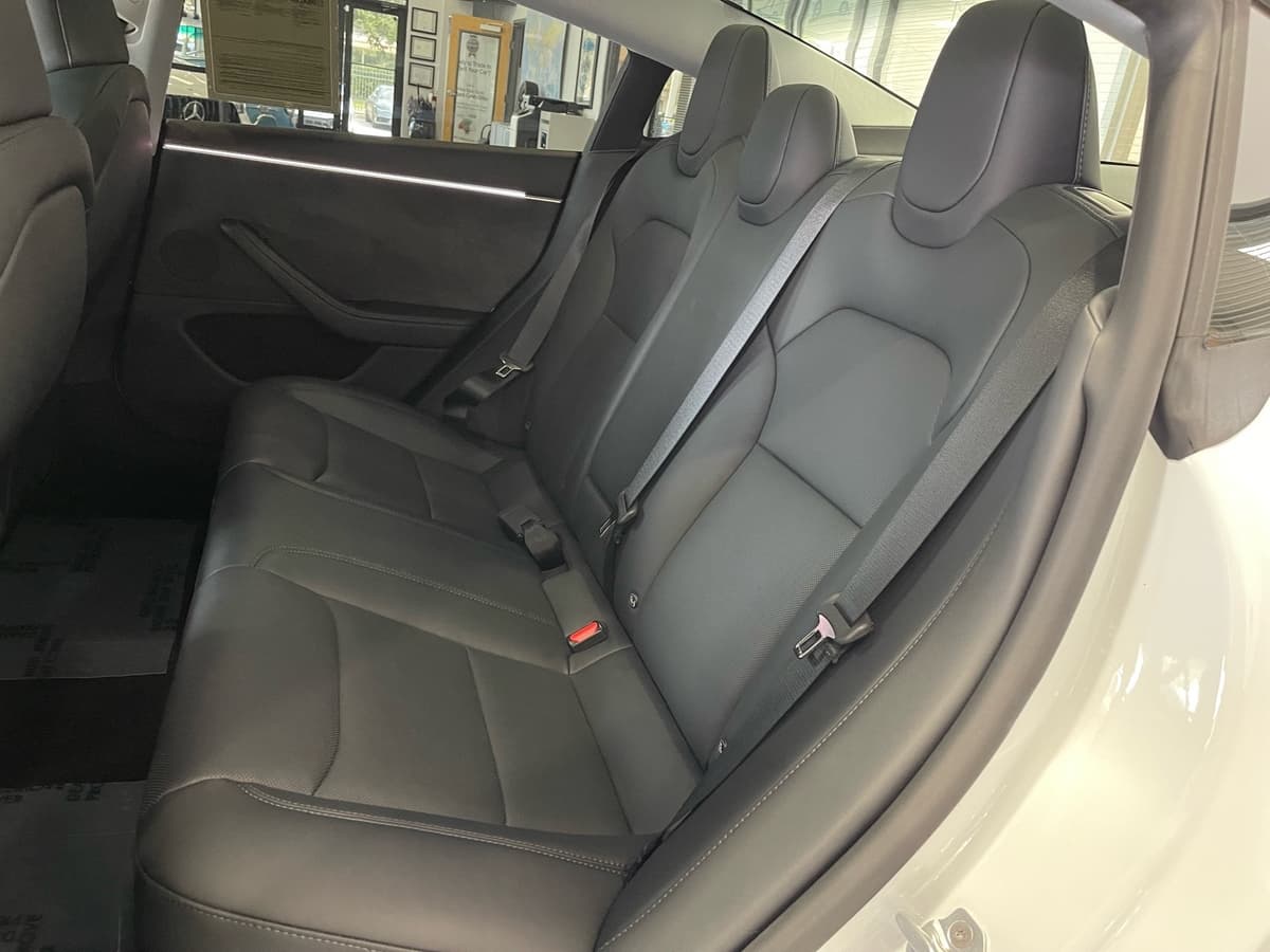 2025 Tesla Model 3 33