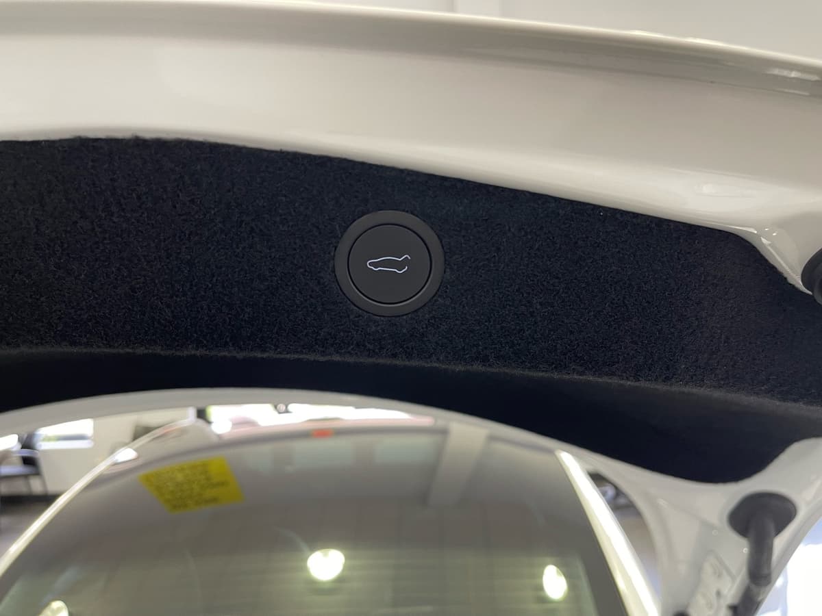 2025 Tesla Model 3 35