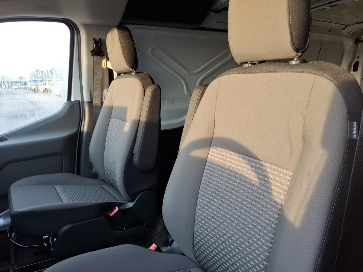 2026 Ford Transit Van 6