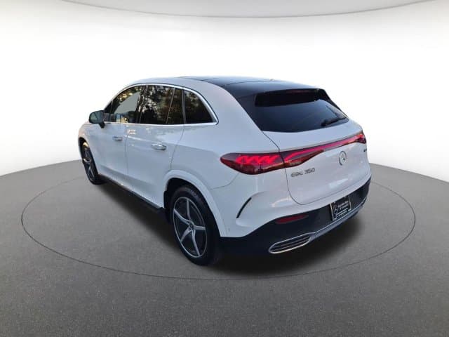 2025 Mercedes-Benz EQE SUV 5