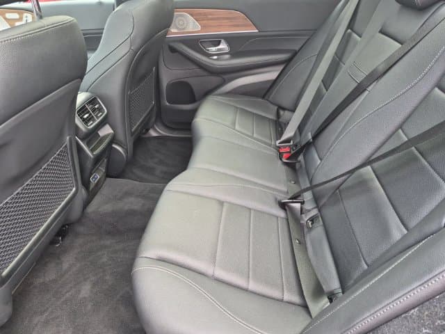 2025 Mercedes-Benz GLE 9