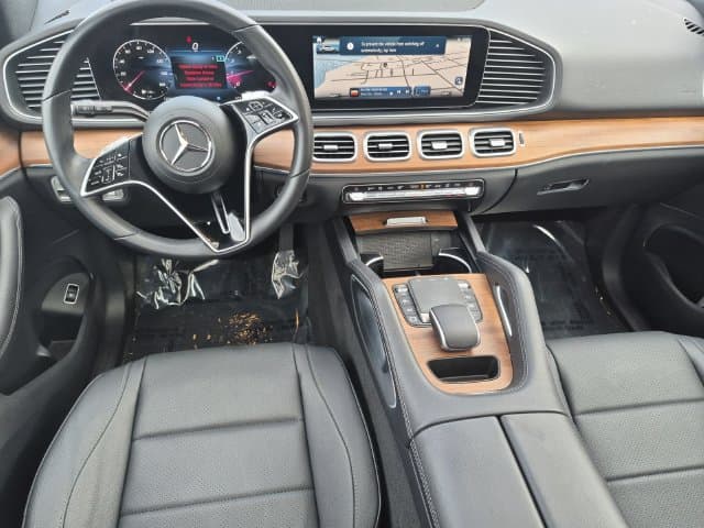2025 Mercedes-Benz GLE 10