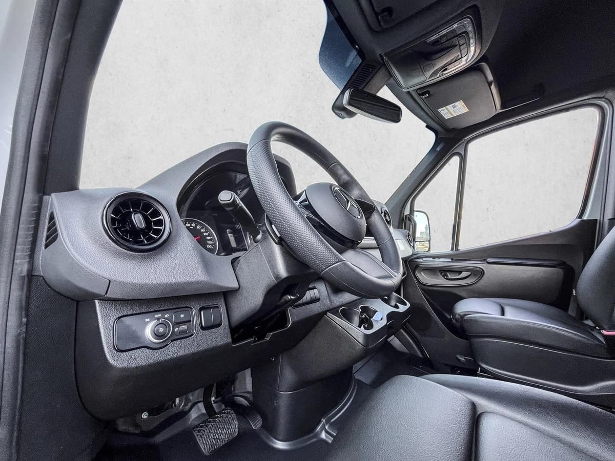2026 Mercedes-Benz Sprinter Cargo Van 9