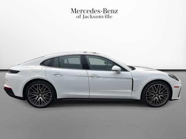 2025 Porsche Panamera
