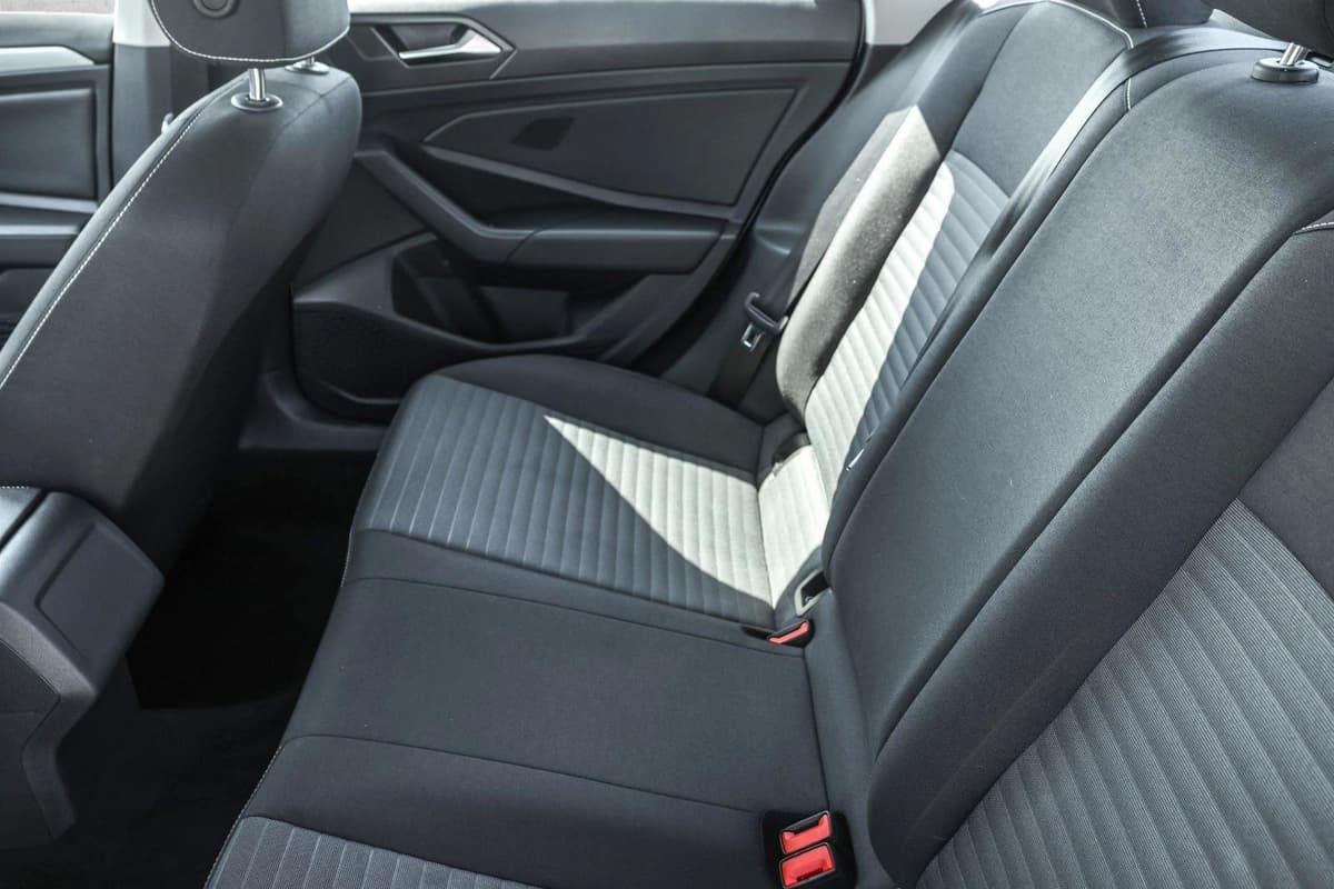 2025 Volkswagen Jetta 18