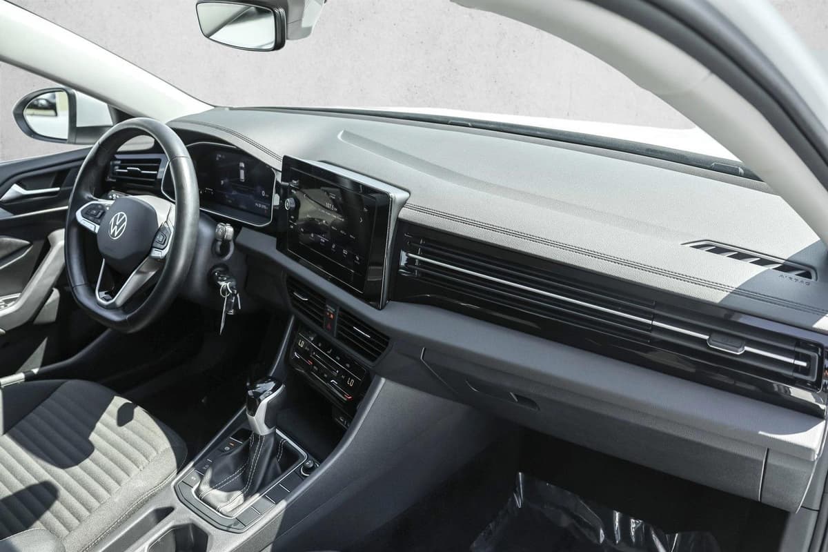 2025 Volkswagen Jetta 22