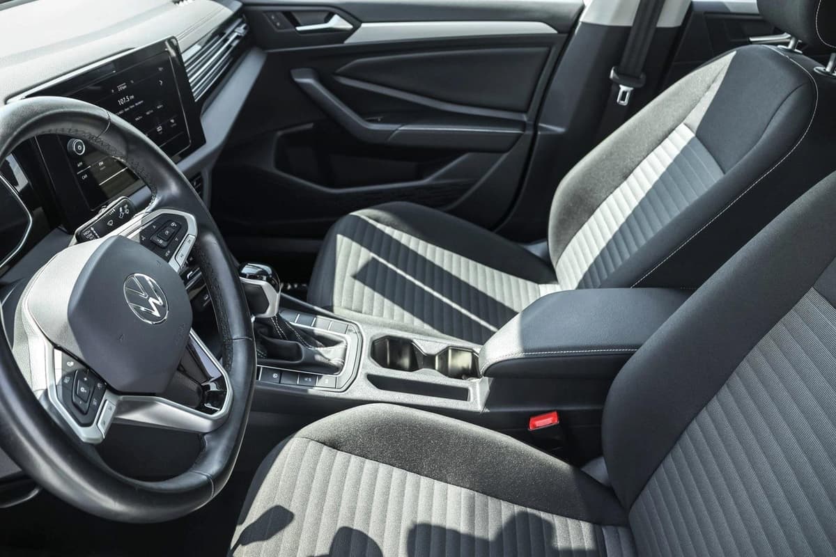 2025 Volkswagen Jetta 10