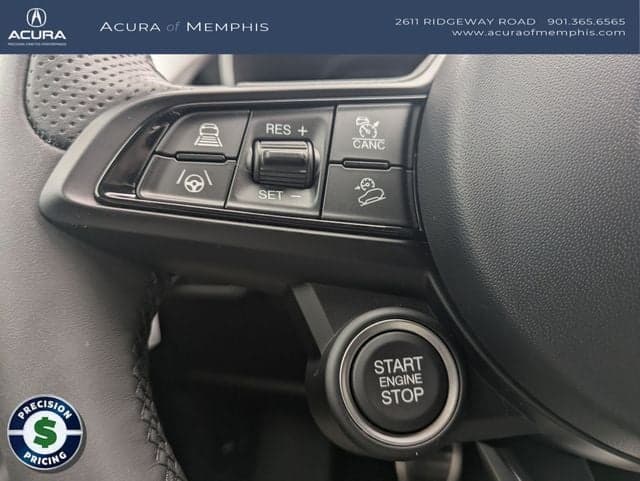 2025 Alfa Romeo Stelvio 16