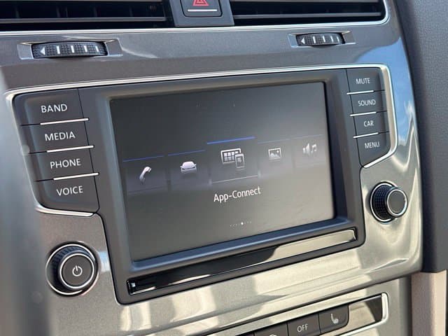 2017 Volkswagen Golf Alltrack 21