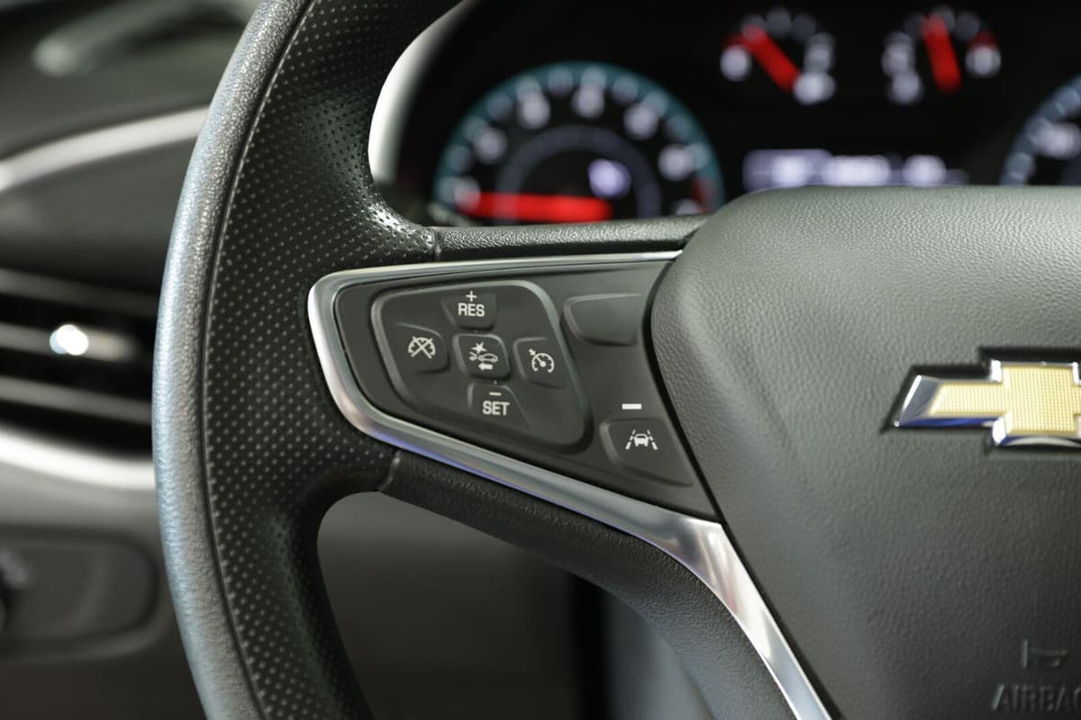 2025 Chevrolet Malibu 40