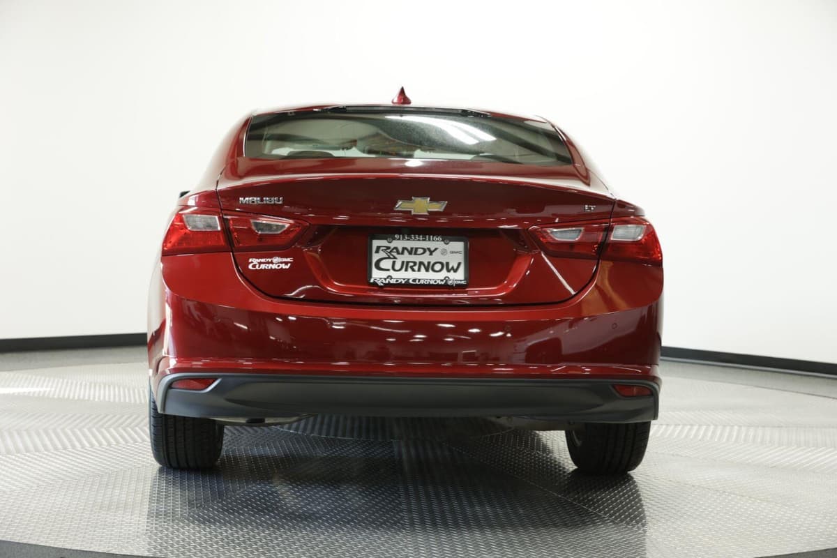 2025 Chevrolet Malibu 8