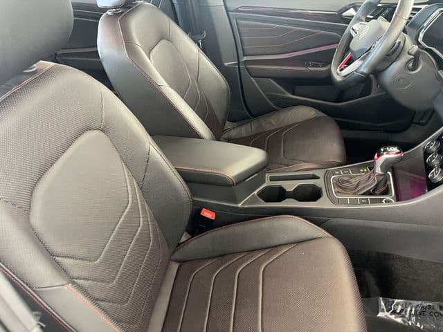 2023 Volkswagen Jetta 19