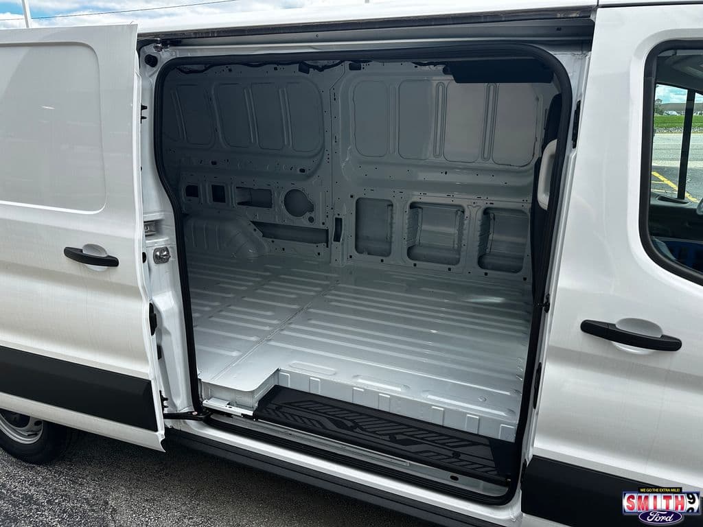 2026 Ford Transit Van 23