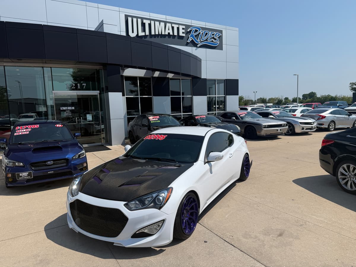 2015 Hyundai Genesis Coupe 10