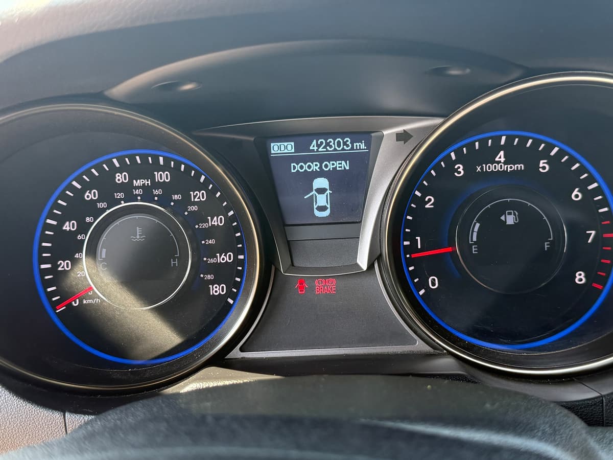2015 Hyundai Genesis Coupe 7