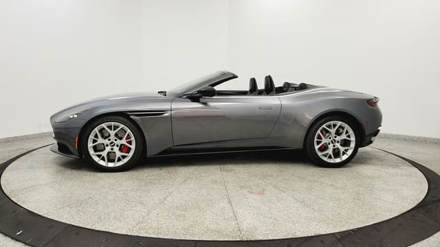 2019 Aston Martin DB11