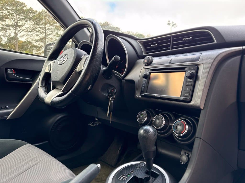 2015 Scion tC 18