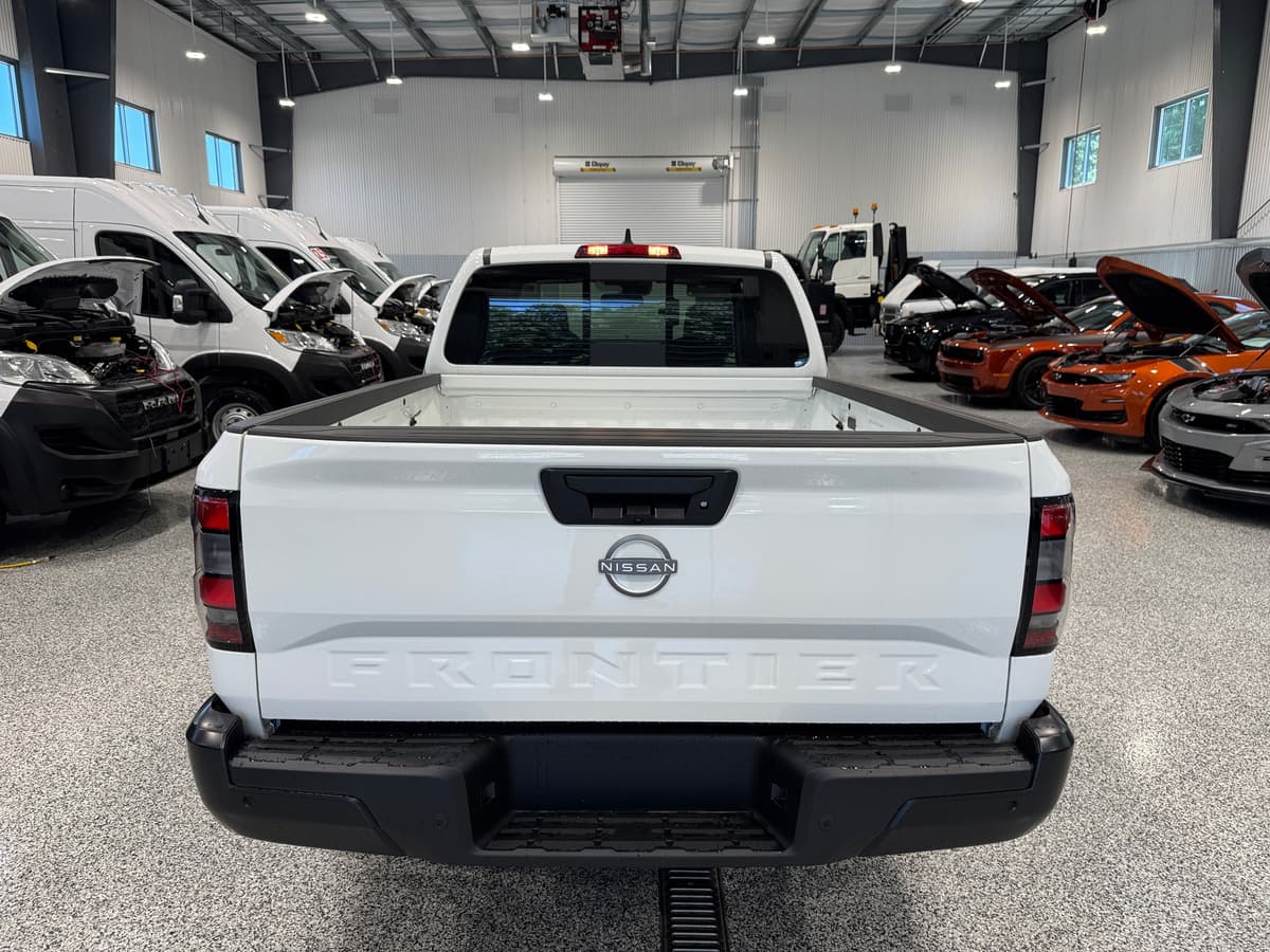 2026 Nissan Frontier 5
