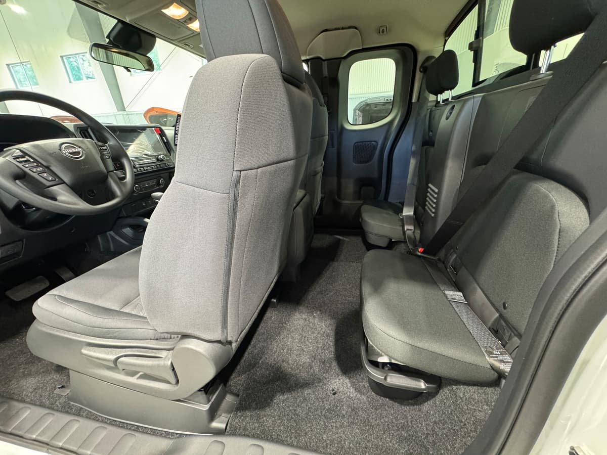 2026 Nissan Frontier 7