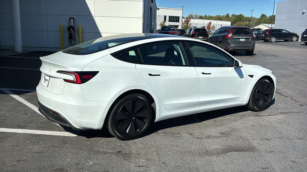 2026 Tesla Model 3 25