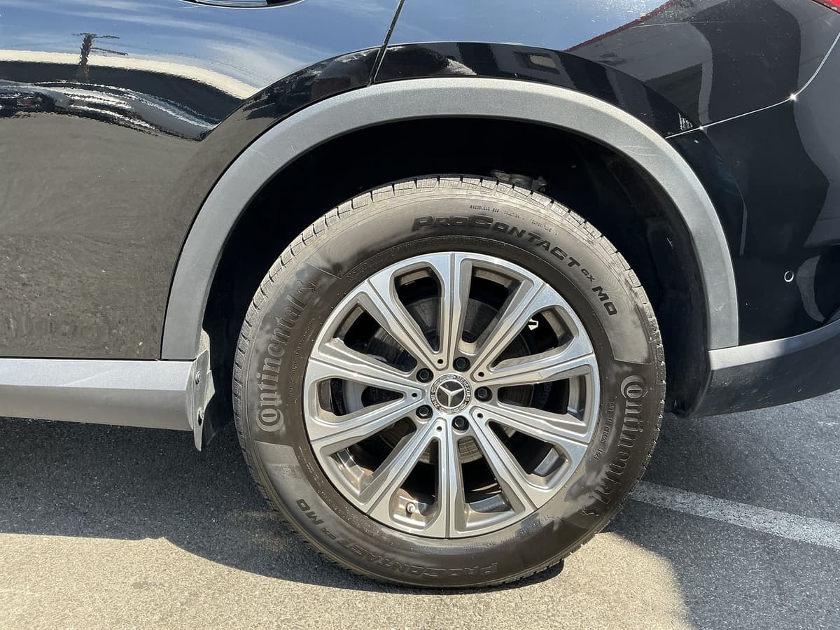 2024 Mercedes-Benz GLC 10