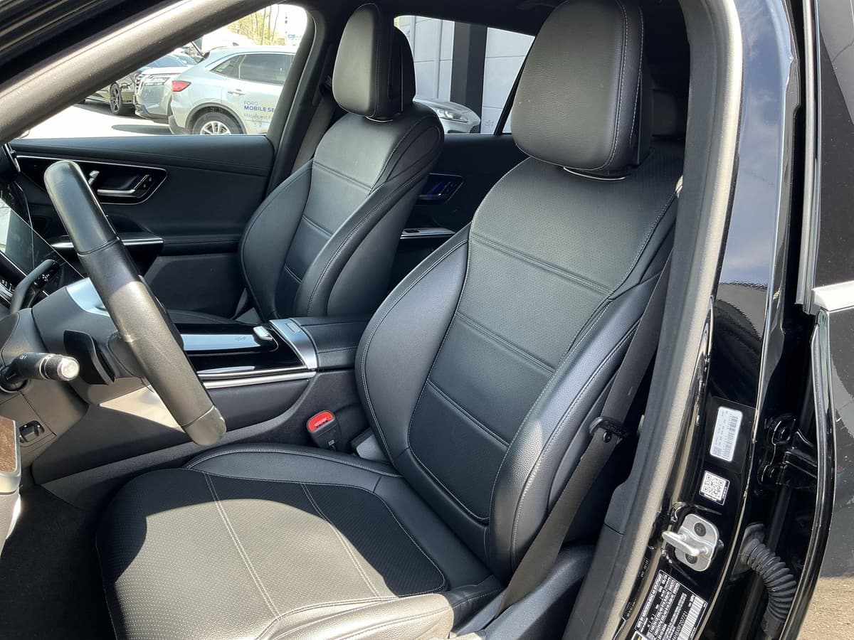 2024 Mercedes-Benz GLC 11
