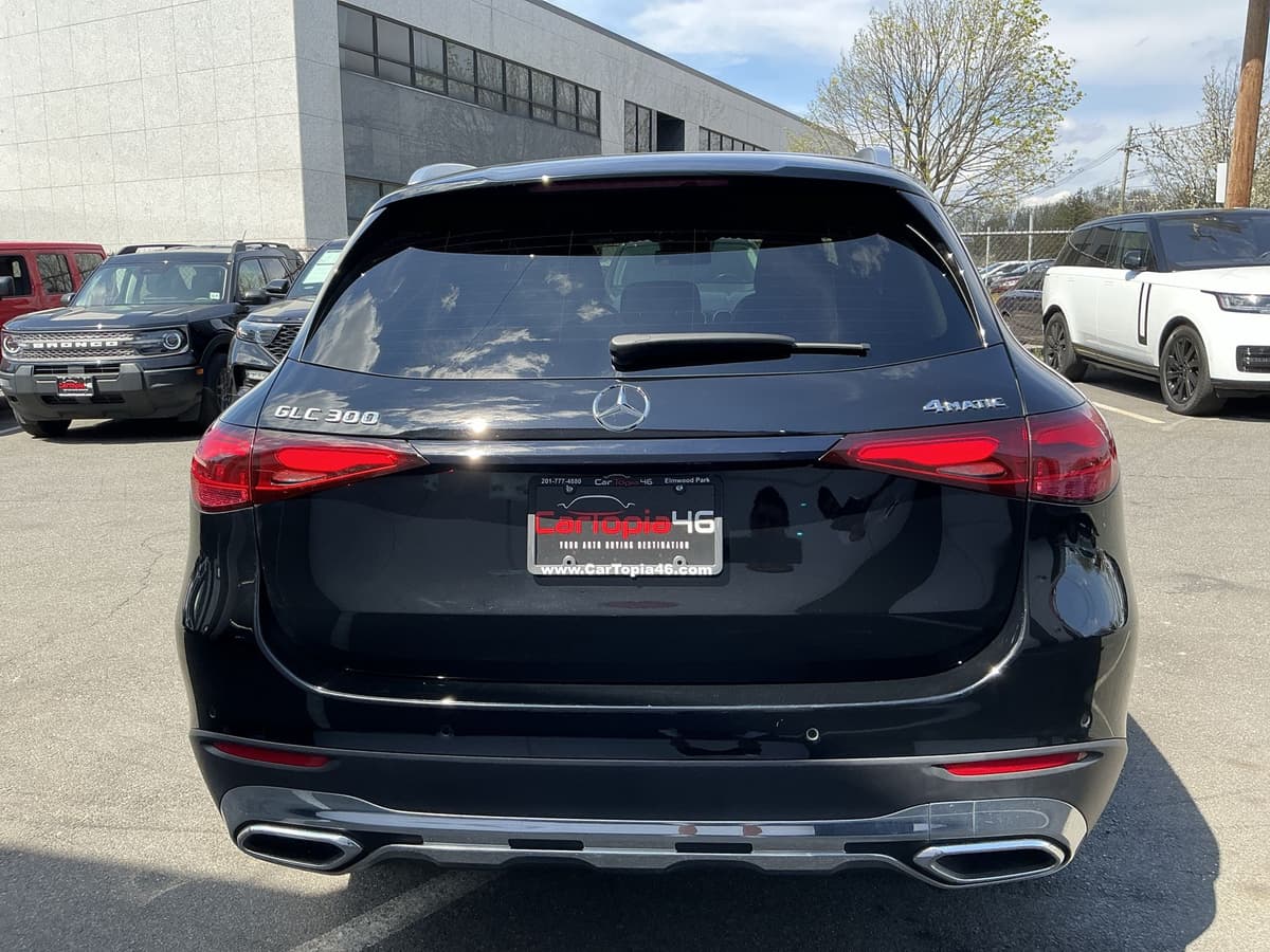 2024 Mercedes-Benz GLC 25