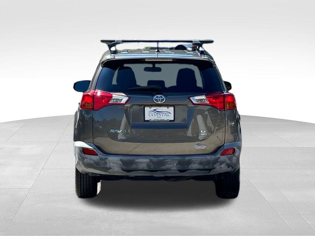 2015 Toyota RAV4 10