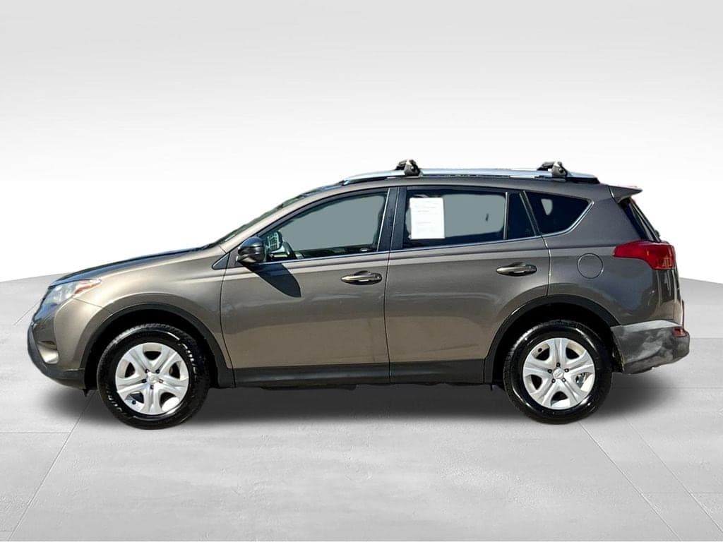 2015 Toyota RAV4 12