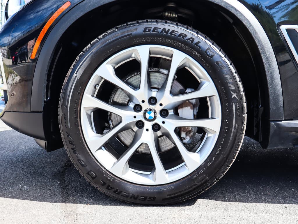 2021 BMW X5 57