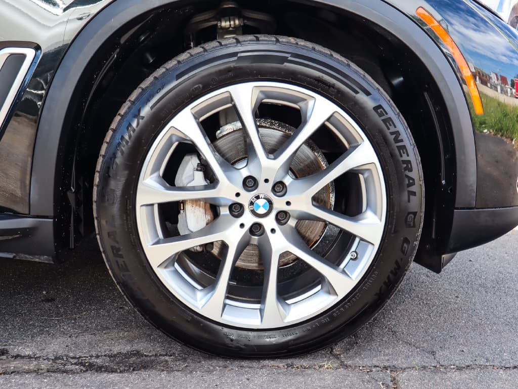2021 BMW X5 56