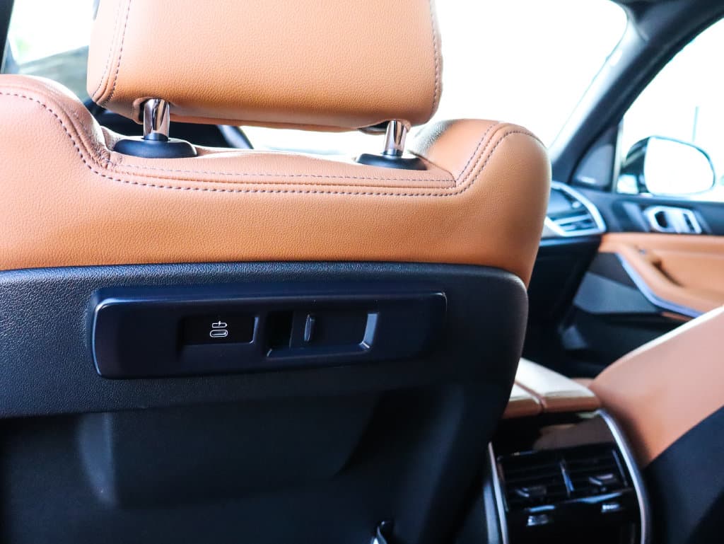 2021 BMW X5 36