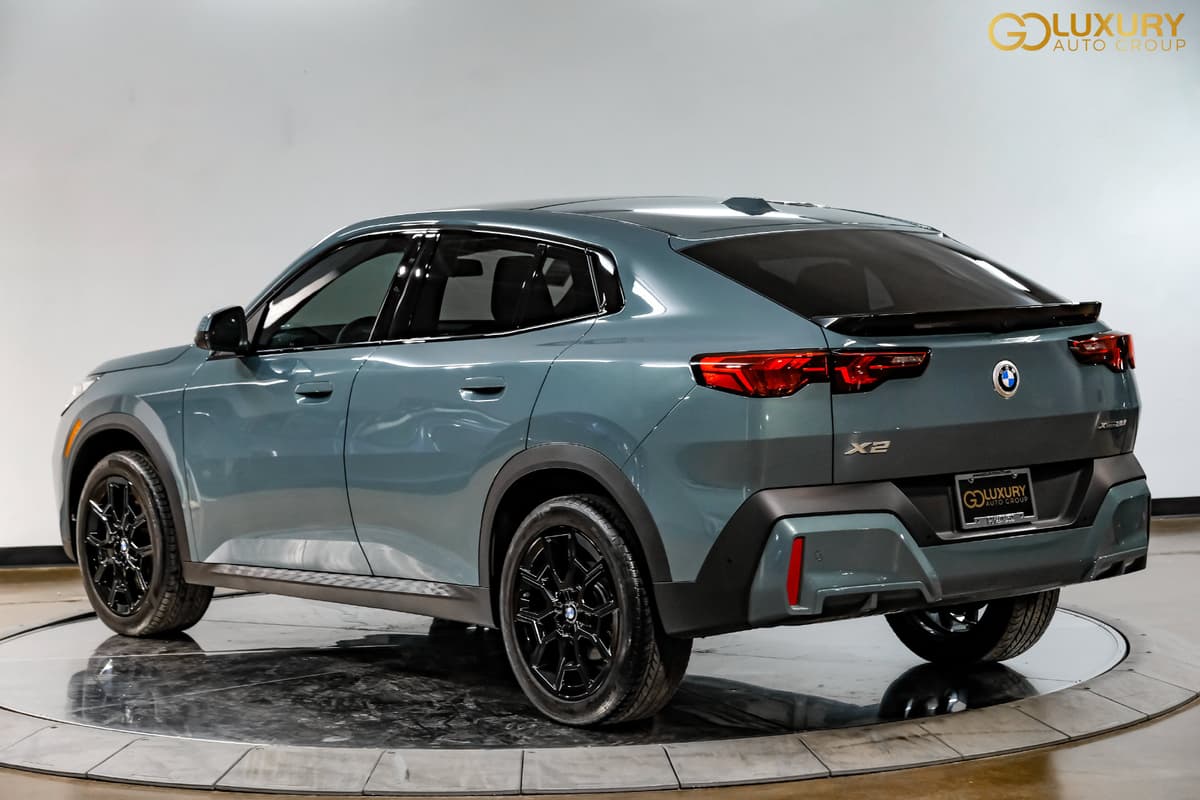 2026 BMW X2 12