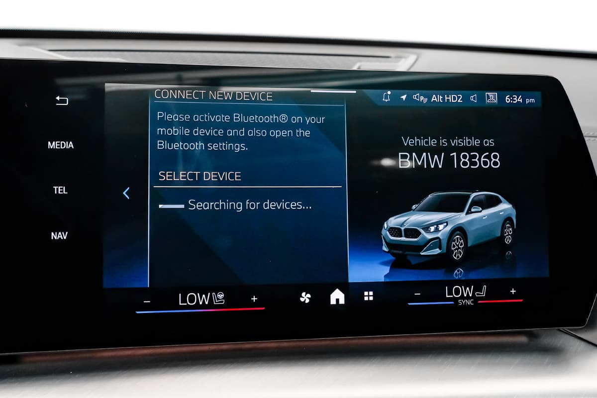2026 BMW X2 32