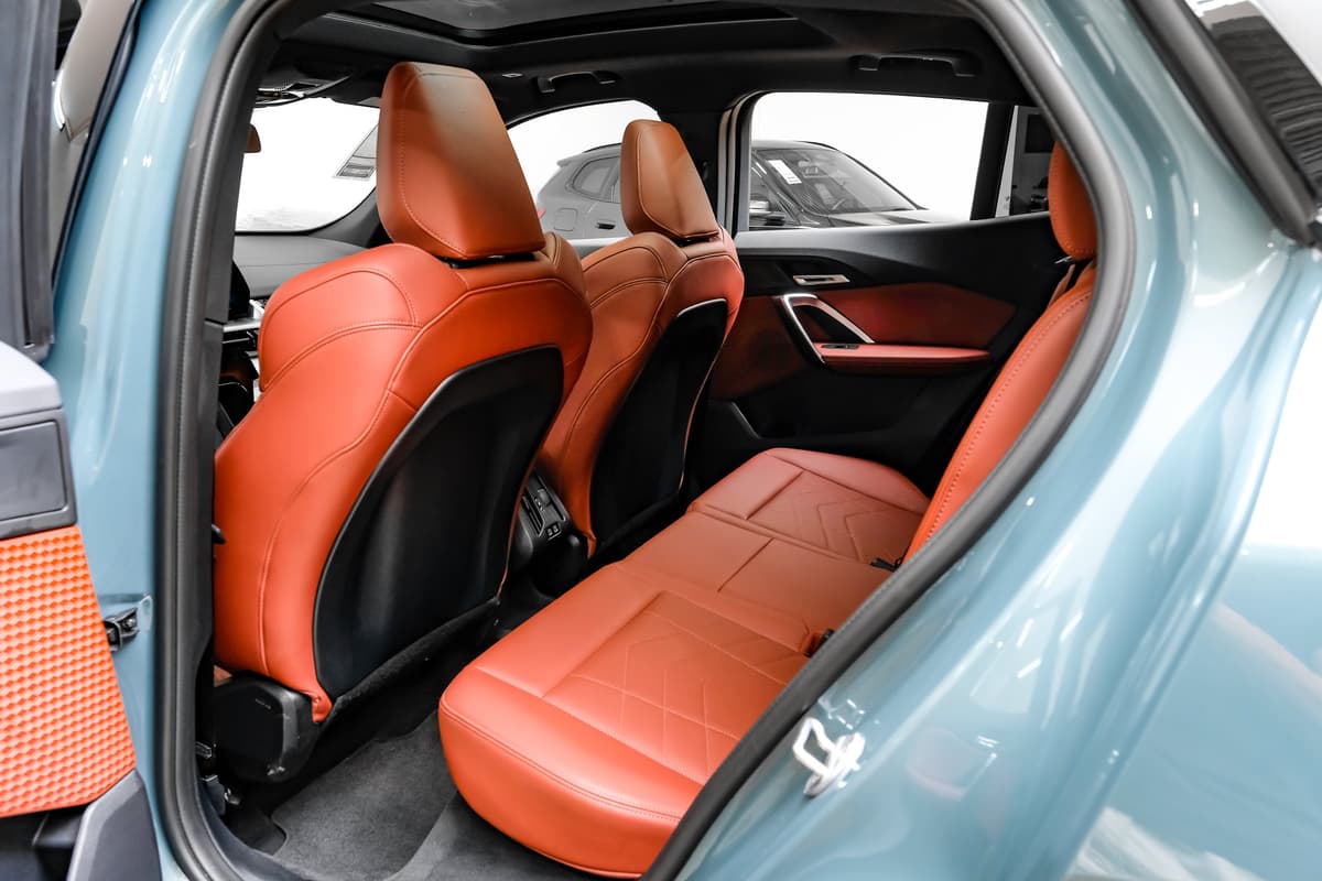 2026 BMW X2 40