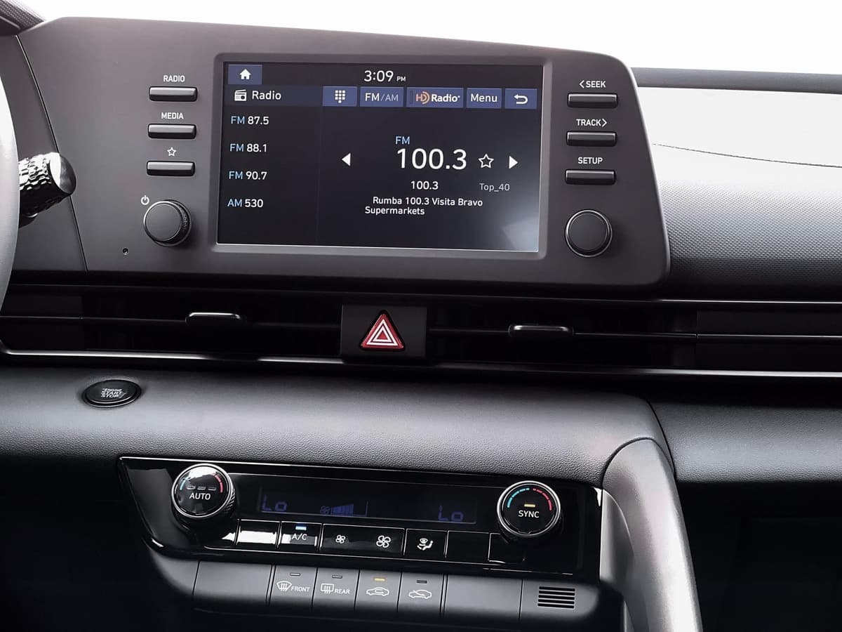 2026 Hyundai Elantra 19