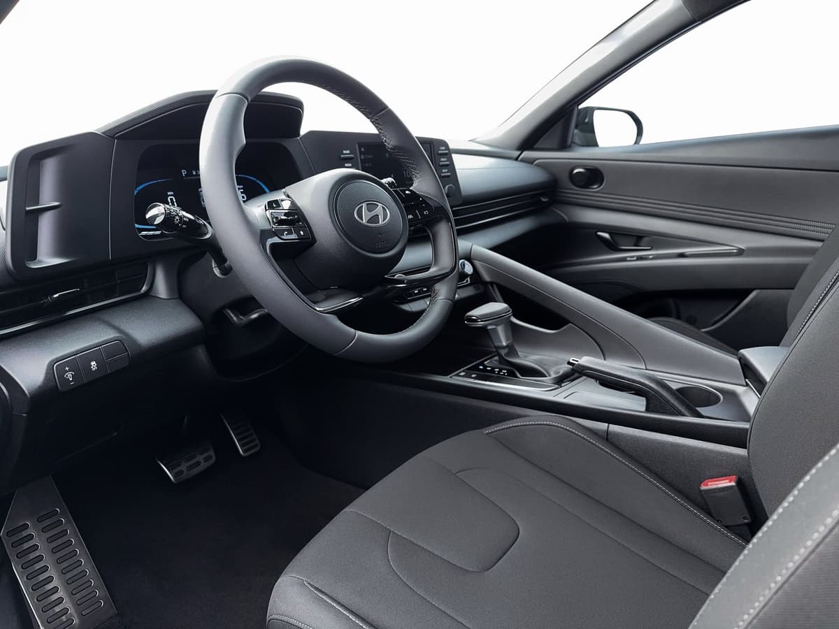 2026 Hyundai Elantra 14