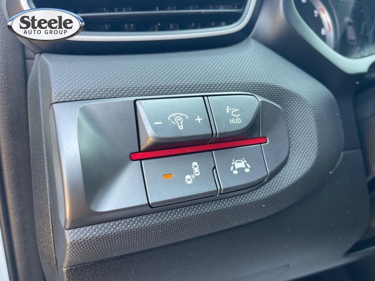 2021 Hyundai Veloster 31