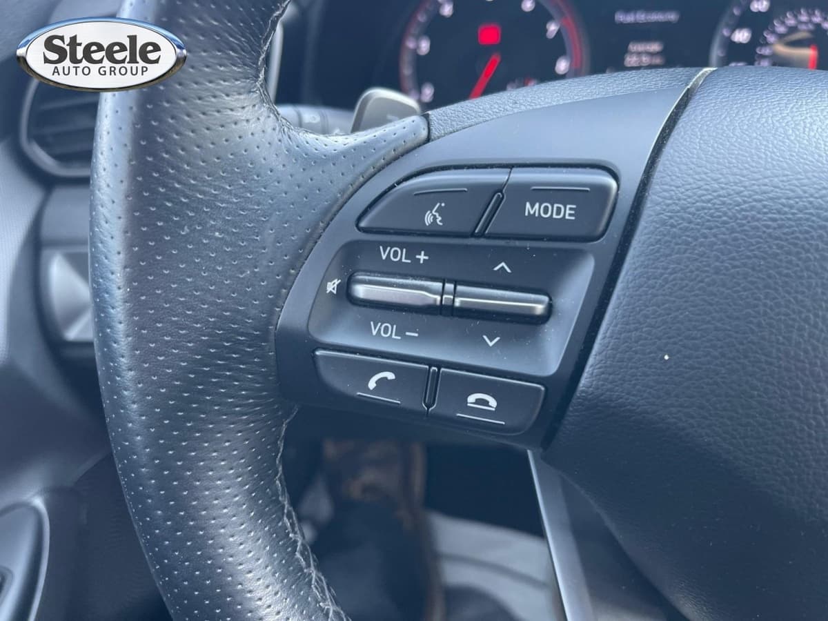 2021 Hyundai Veloster 23