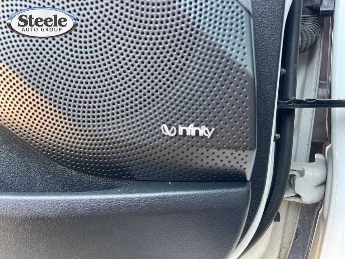 2021 Hyundai Veloster 29