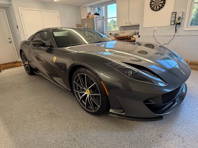 2023 Ferrari 812 GTS