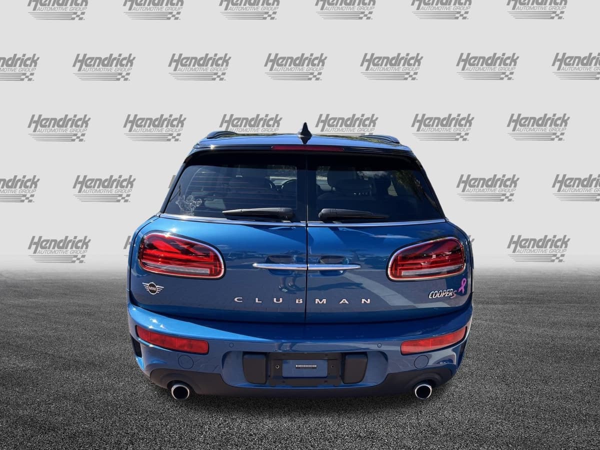 2022 MINI Clubman 9